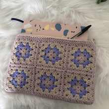 Load image into Gallery viewer, Granny Square Wristlet Case Printed Crochet Pattern