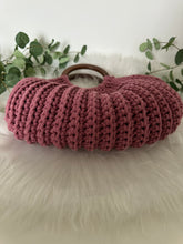 Load image into Gallery viewer, Womens Crochet Handbag
